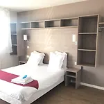 Апарт-отель Oceane Avrainville (Essonne)