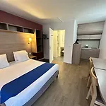 Oceane Avrainville (Essonne)